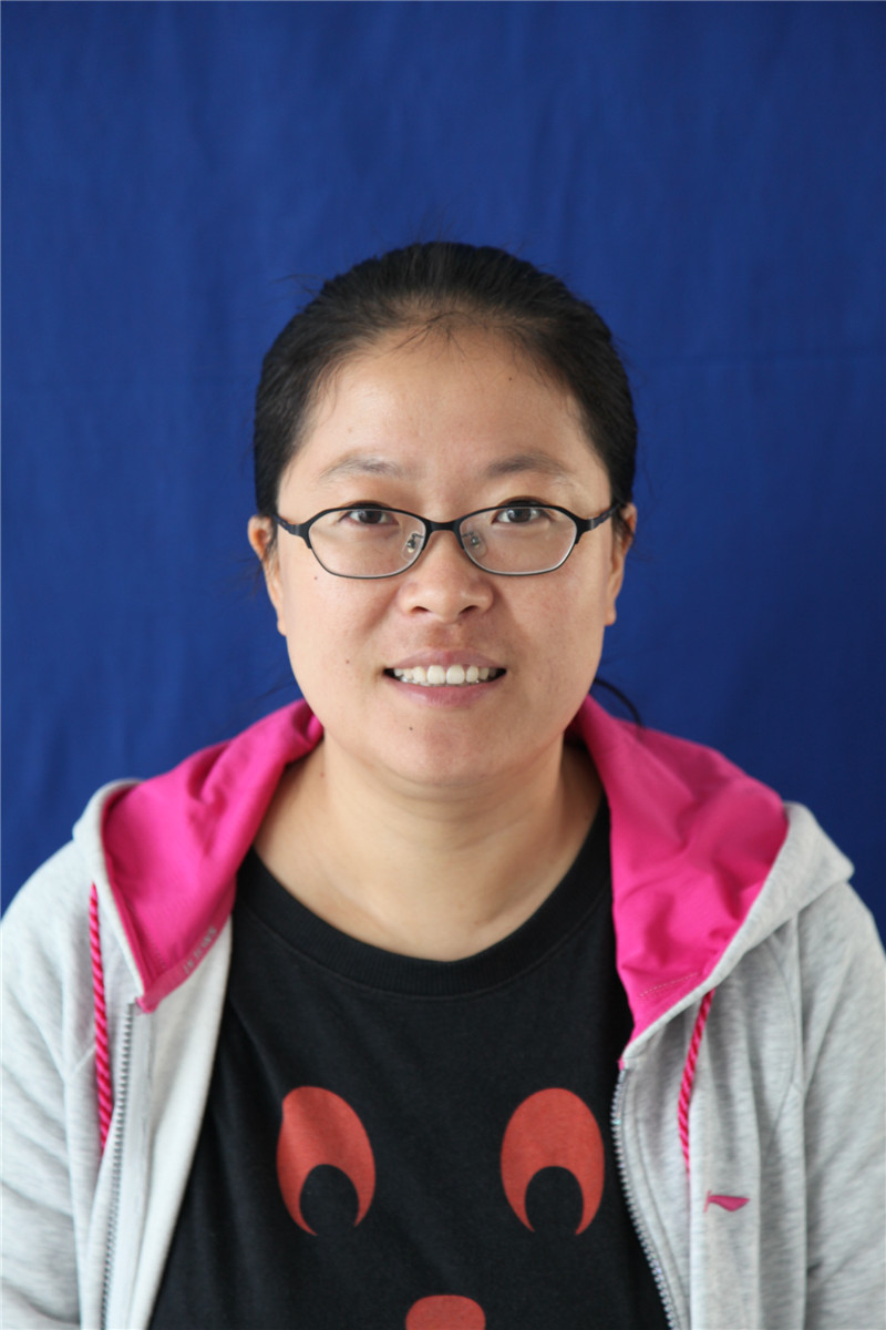 李雪萌.jpg